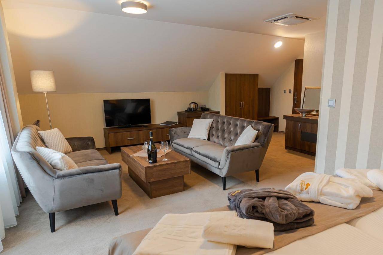 Hotel Demänová **** Liptovský Mikuláš Buitenkant foto